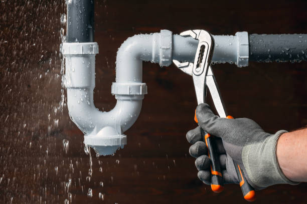 Professional Drain Cleaning technician working in Springfield, MI